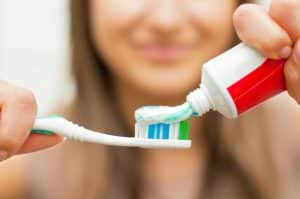 toothpaste for braces stains